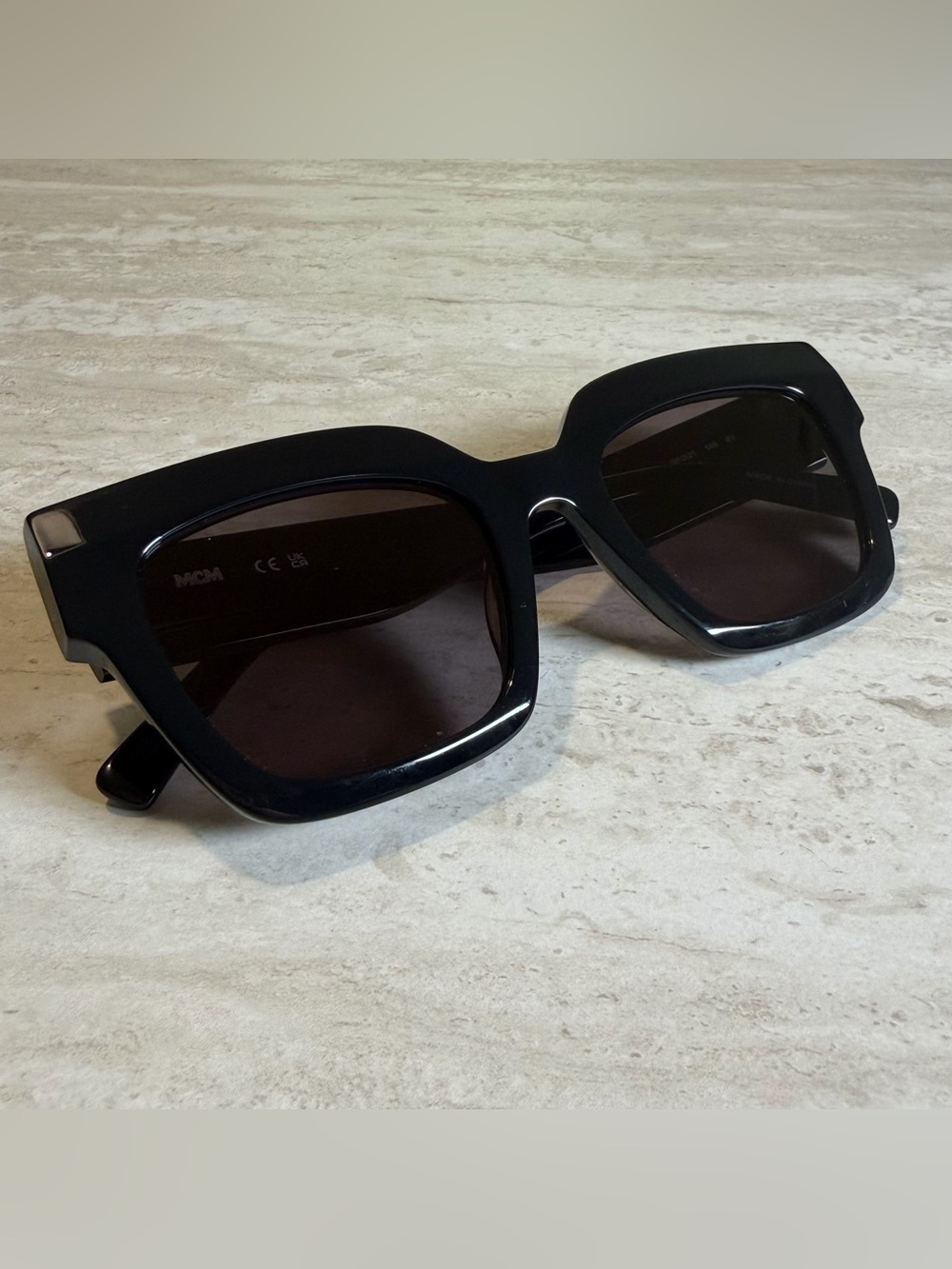 NEW MCM Sunglasses MCM707S 001 Black - Picture 4 of 7